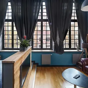 Aparthotel Black Swan House, Old Town